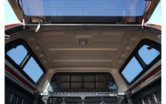 HARDTOP AEROKLAS CON FINESTRINI SCORREVOLI (CON CHIUSURA CENTRALIZZATA) PROGETTATO E APPROVATO DA VOLKSWAGEN EUROPA 6