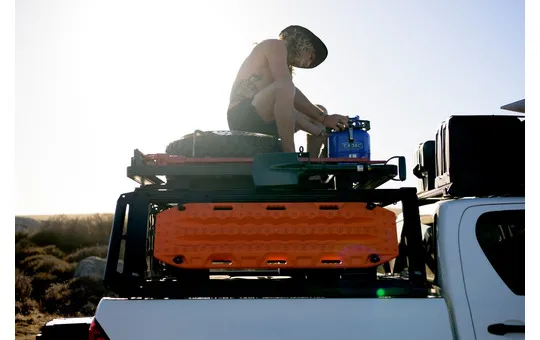 PRO BED RACK KIT FRONT RUNNER 8