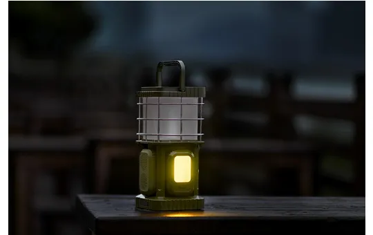 LANTERN WITH 3 REMOTE LIGHTS WILD LAND 6