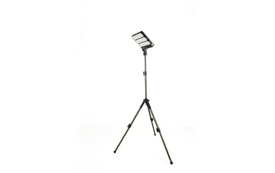 LED SOLAR WORK WITH TRIPOD 2