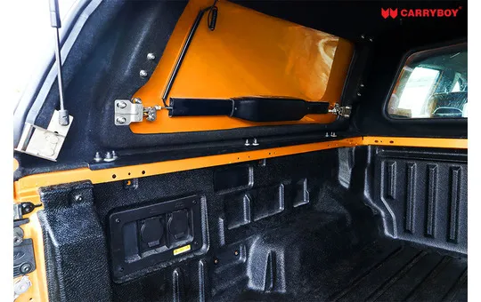 HARD TOP WORKMAN CARRYBOY WITH FIBERGLASS REAR DOOR 7